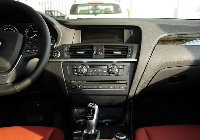 2013�� xDrive28i ������