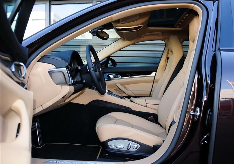 2013 Panamera Platinum Edition