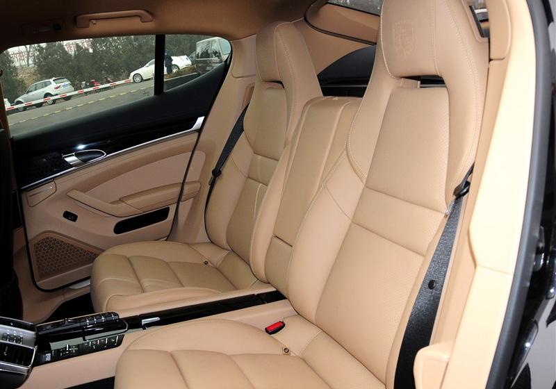 2013 Panamera 4 Platinum Edition