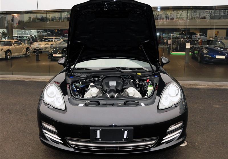 2013 Panamera 4 Platinum Edition