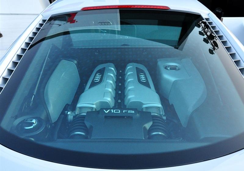 2013 5.2 FSI quattro йר