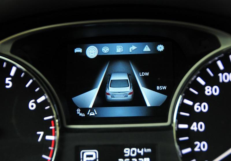 2013 2.5L XL-NAVI Tech