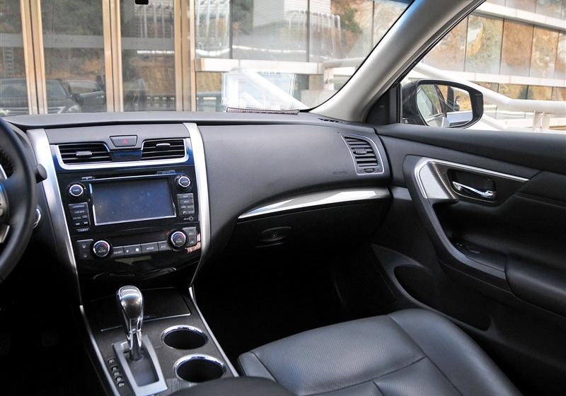 2013�� 2.5L XL-NAVI Tech������