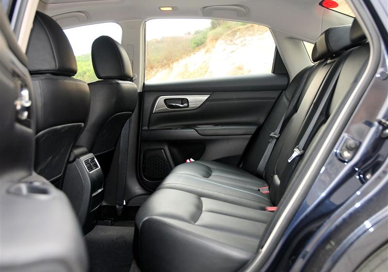 2013�� 2.5L XL-NAVI Tech������