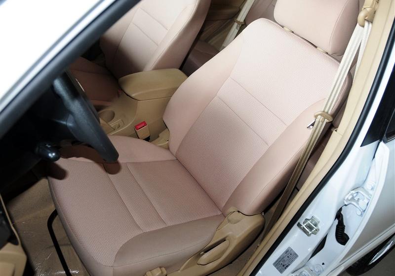 2012 Ӣ Ŀ 1.6L ֶDVVT