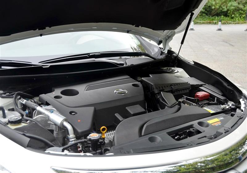 2013 2.5L XL-UpperNAVI Tech