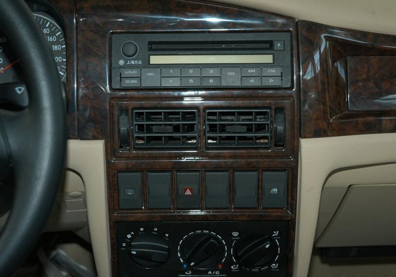 2004�� 1.8L �ֶ�������