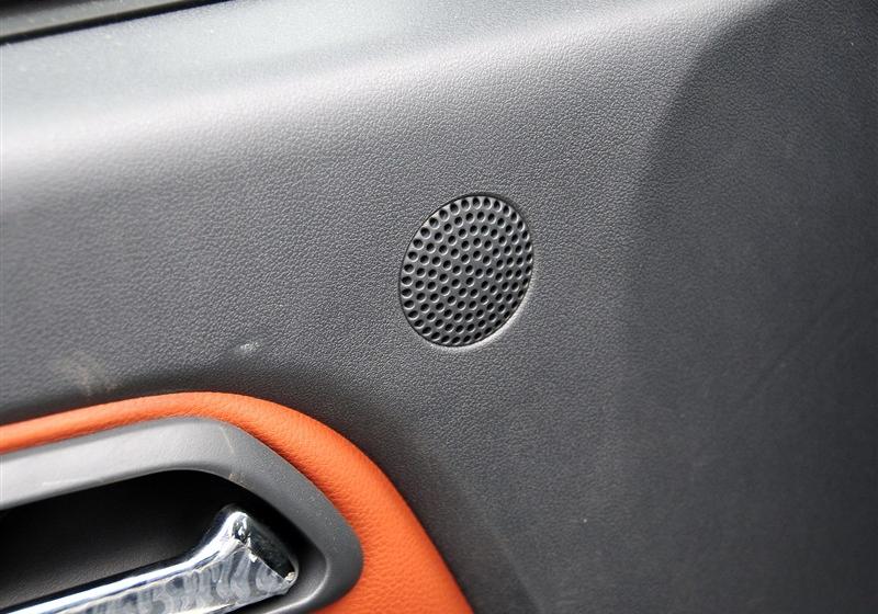 2013款 2.4L欧洲版 四驱领航型小双排