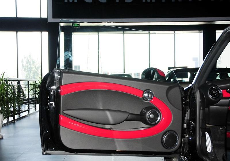 2013 1.6T JOHN COOPER WORKS