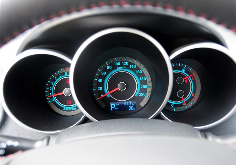 2013�� 1.6L �Զ�������