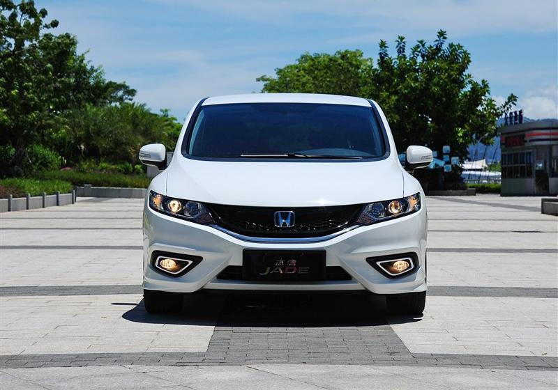 2013�� 1.8L �Զ����ʰ� 6��