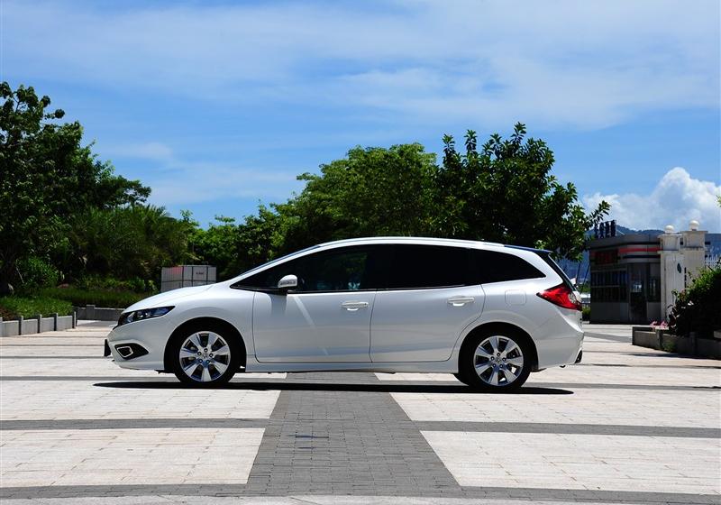 2013�� 1.8L �Զ����ʰ� 6��