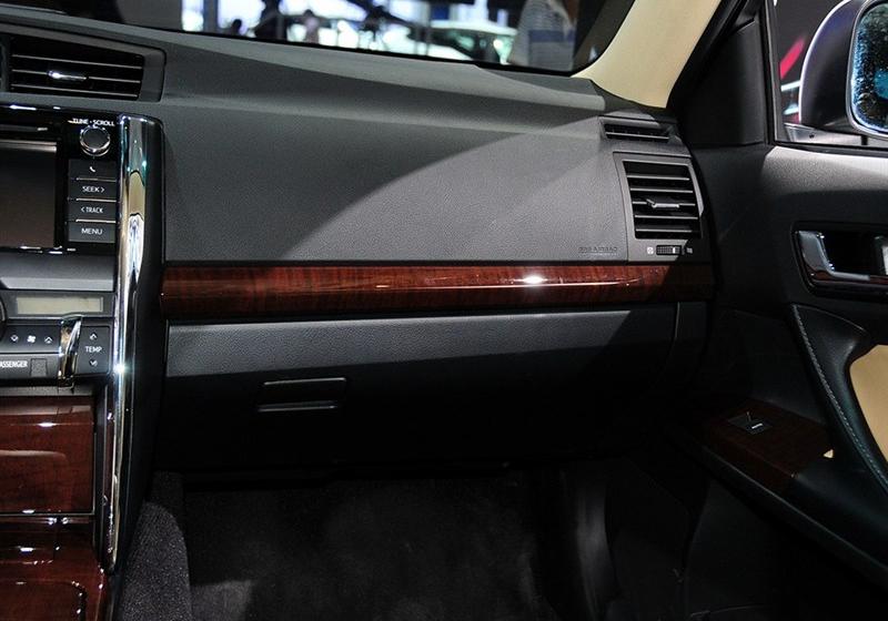 2013�� 3.0V ���񵼺���