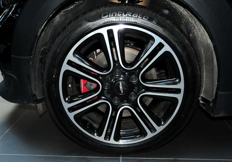 2013 1.6T JOHN COOPER WORKS All 4