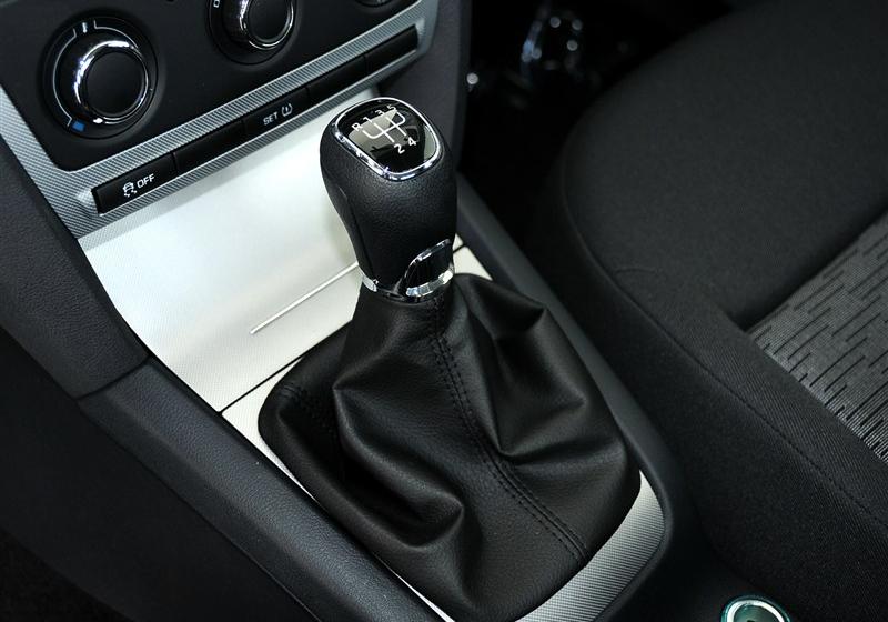 2014款 1.6L 手动逸杰版