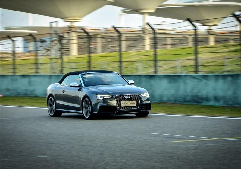 2013 RS 5 Cabriolet