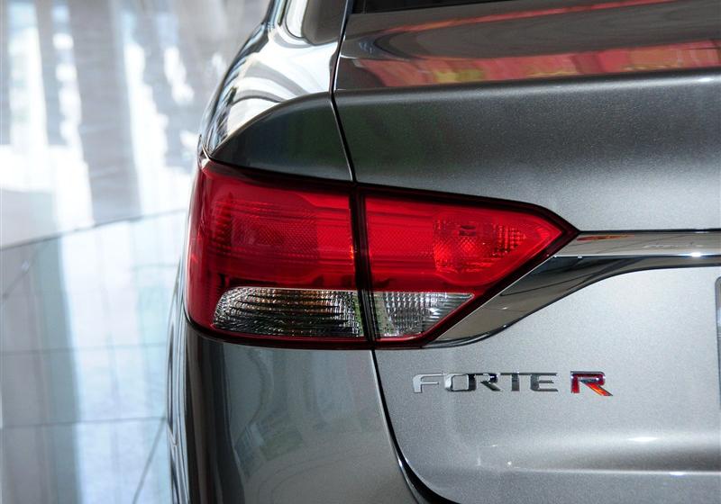 2014 1.6L AT Premium Special