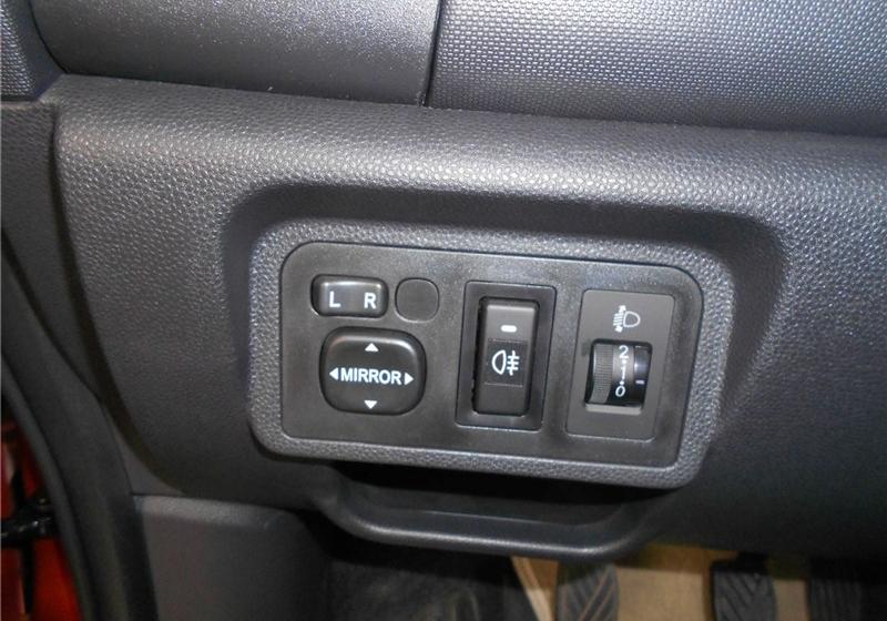 2014�� 1.4L �ֶ��촰������ ��IV