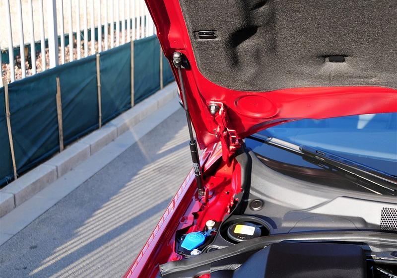 2014 XF 2.0T Style Club