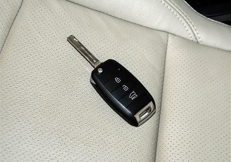 2013�� 2.0L 5���Զ����ʰ� ��IV