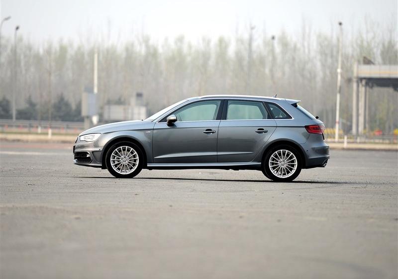 2014 Sportback 40 TFSI S line