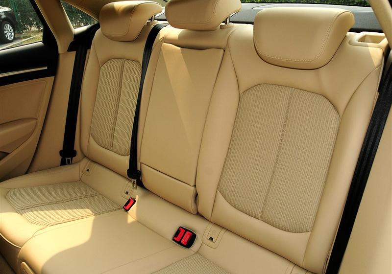 2014 Limousine 40 TFSI S line