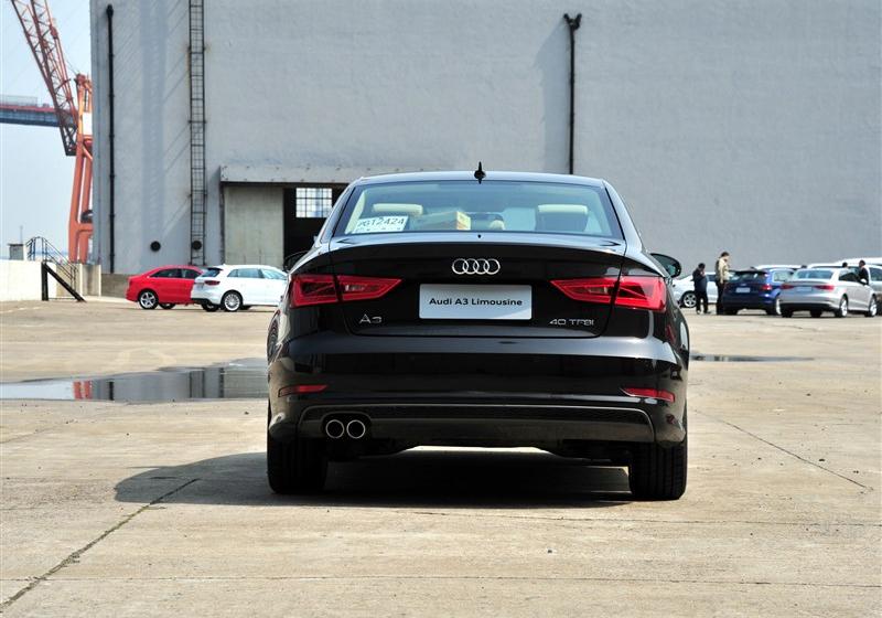 2014 Limousine 40 TFSI S line