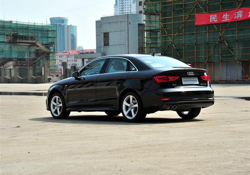 2014 Limousine 40 TFSI S line