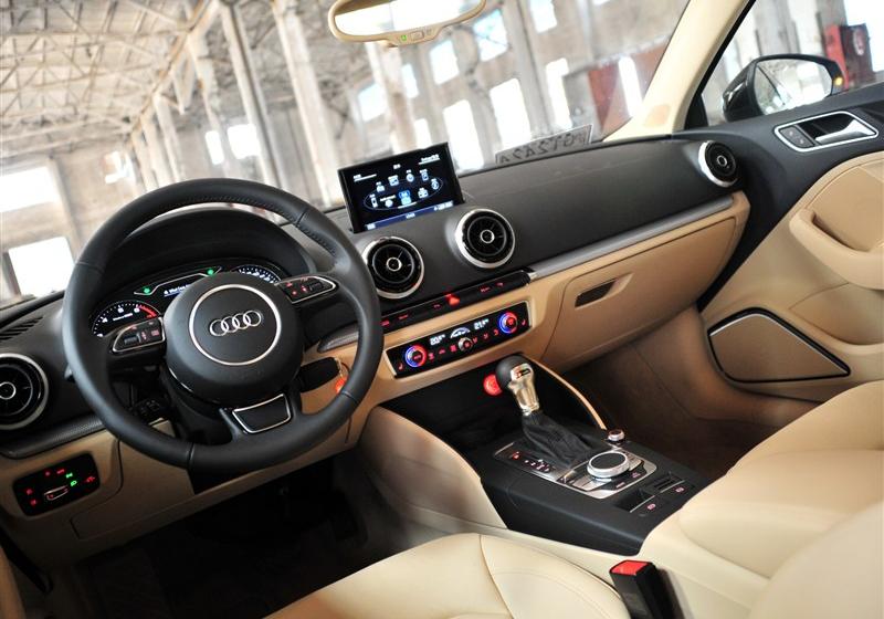 2014 Limousine 40 TFSI S line