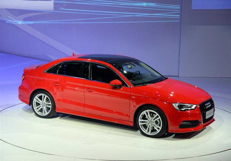 2014 Limousine 40 TFSI S line