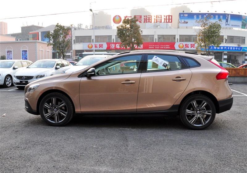 2014 Cross Country 2.0T T5 AWD 