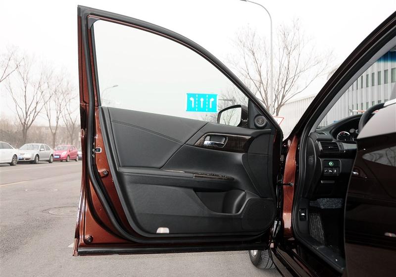 2014�� 2.4L LX ���ʰ�