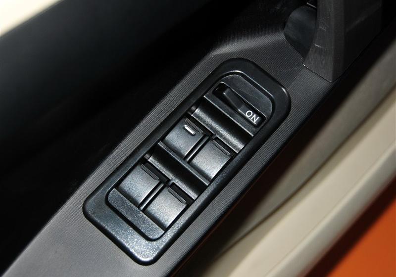 2014 CROSS 1.5L ԶӢ