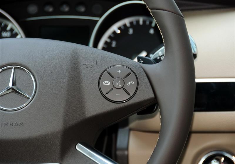 2014�� R320 4MATIC������