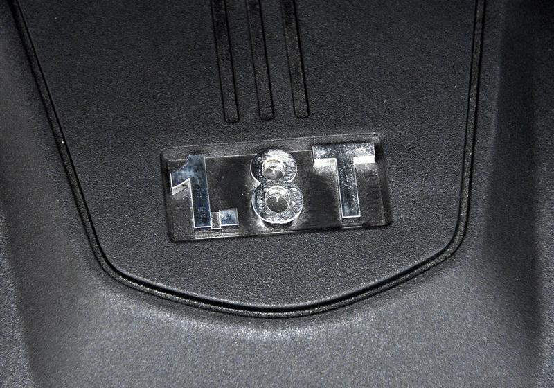 2014 1.8T Զ˶