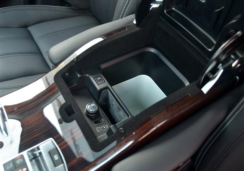 2014 3.0 V6 SC Vogue SE ӳ