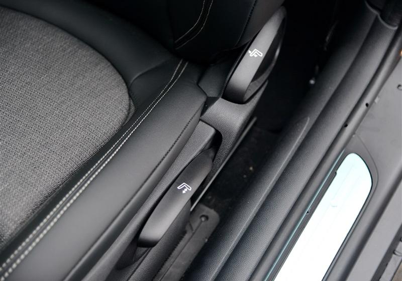 2014 2.0T COOPER S Excitement