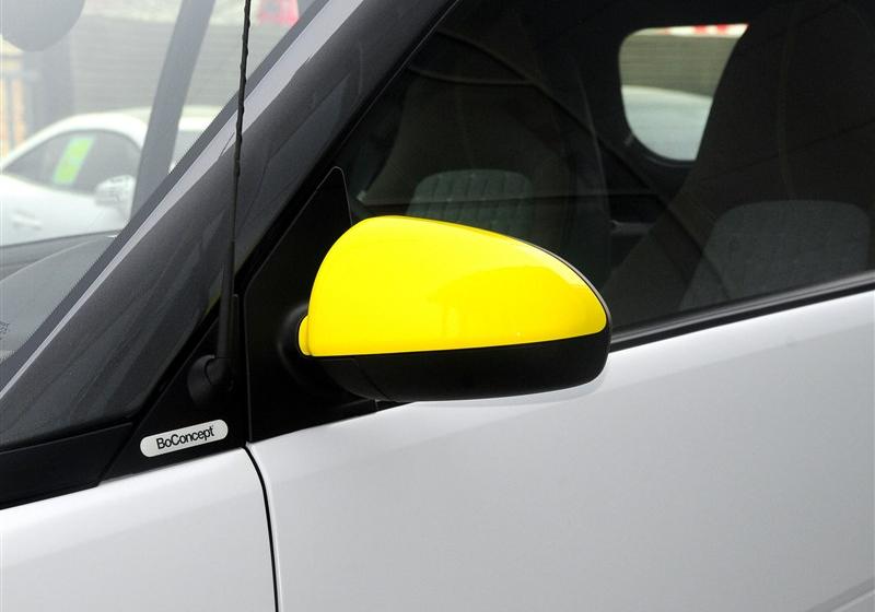 2014 1.0 MHD BoConceptر