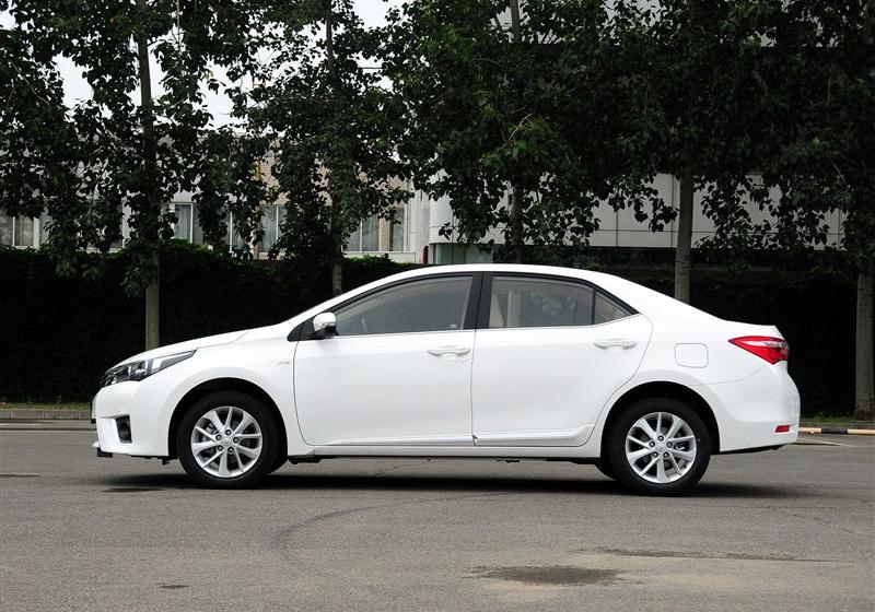 2014 1.6L CVT GL-iƤ