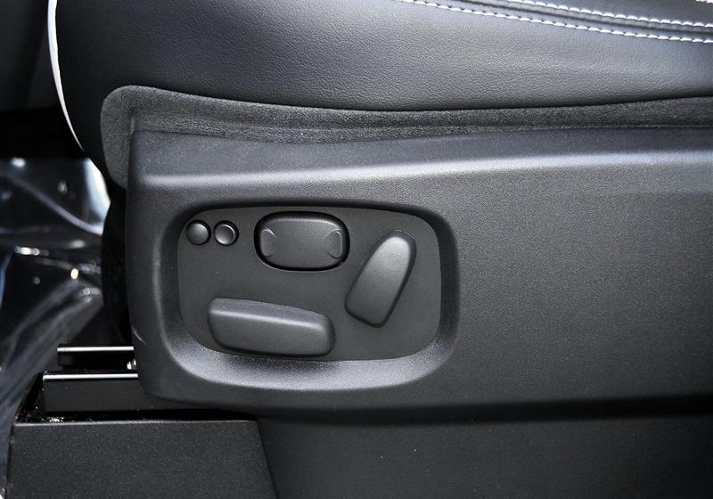 2014 3.0 V6 XXV Edition