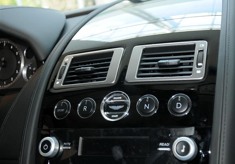 2012�� 4.7 S Coupe