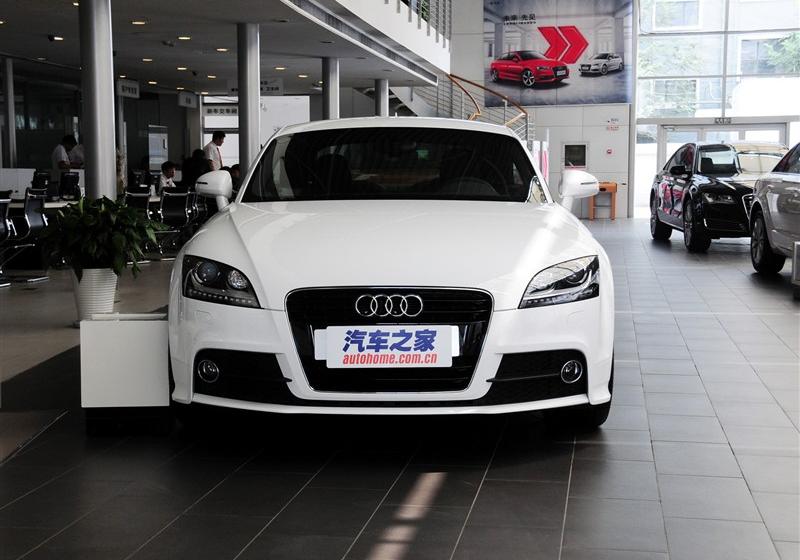 2013�� TT Coupe 45 TFSI ��ɫ�����