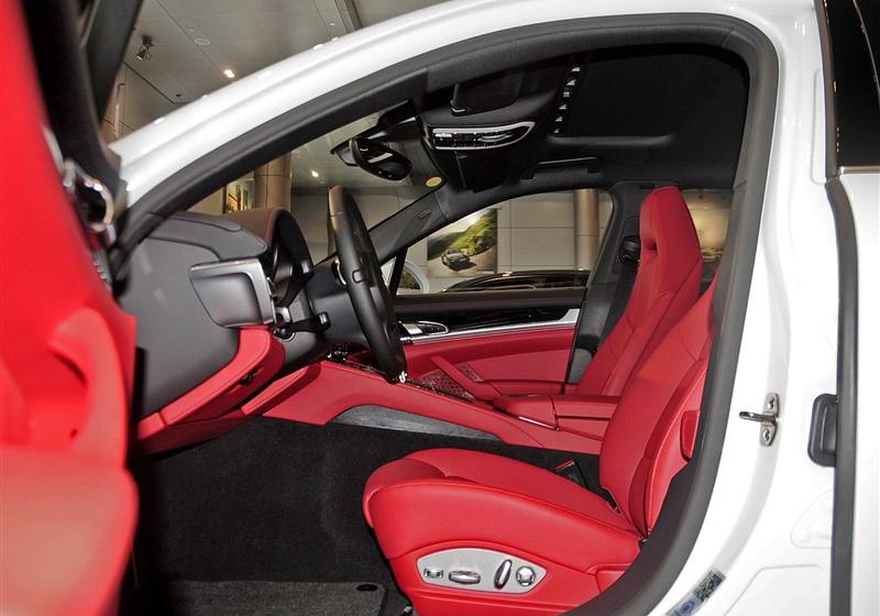 2014�� Panamera 4S Executive 3.0T