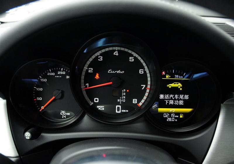 2014 Macan Turbo 3.6T