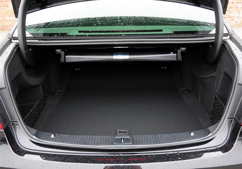 2015 E 320 L  4MATIC