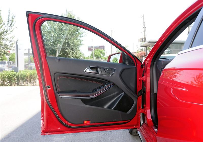 2014 A 45 AMG 4MATIC