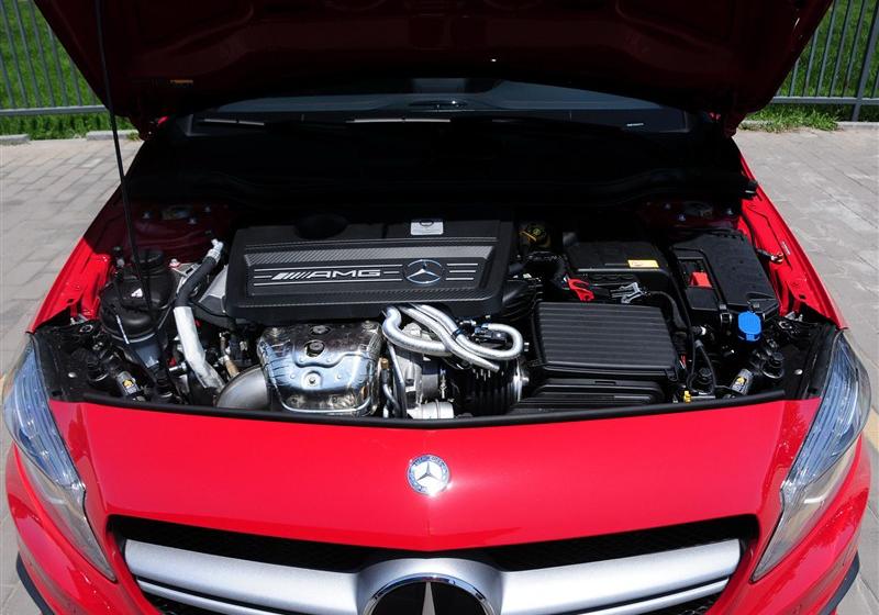 2014 A 45 AMG 4MATIC