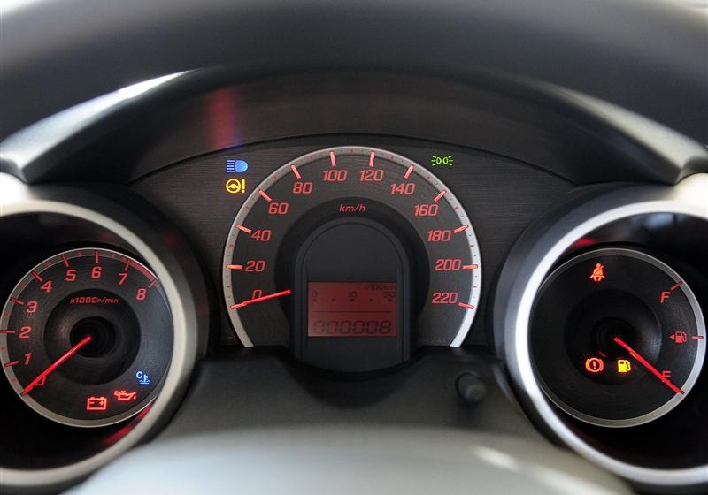 2011�� 1.5L �ֶ�������
