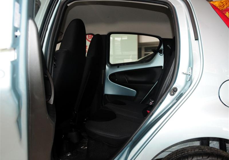 2012�� 1.0L �п���