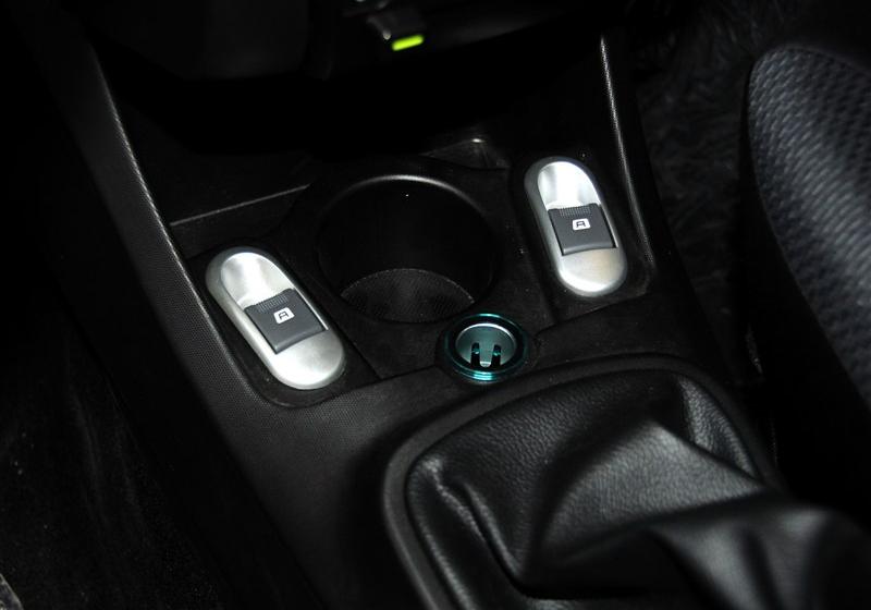 2012�� 1.0L �п���